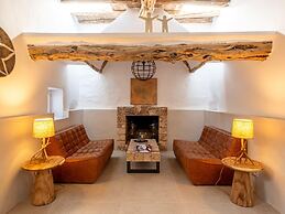 Impressive Farmhouse With Pool