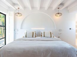 Impressive Farmhouse With Pool