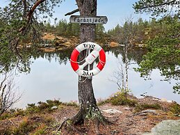 6 Person Holiday Home in Tjorhom