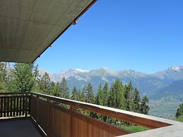 Luxury Apartment With View