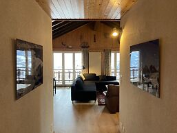 Peaceful Apartment With Amenities