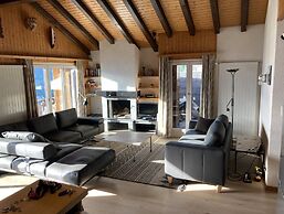 Peaceful Apartment With Amenities