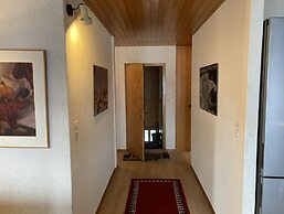 Peaceful Apartment With Amenities