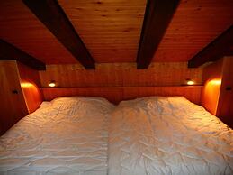 Peaceful Apartment With Amenities