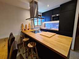 Peaceful Apartment With Amenities