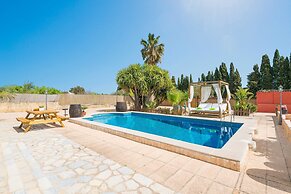 - House In