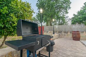 - House In