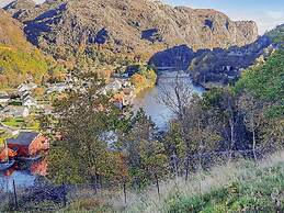 6 Person Holiday Home in Ana-sira