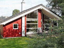 Pretty Holiday Home With View
