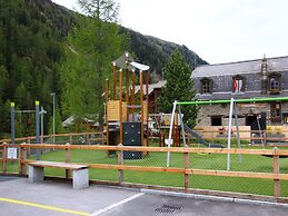 Luxe Apartment Near ski Lift