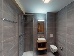 Les Mayens MA 020-luxury Apartment 14 Pers