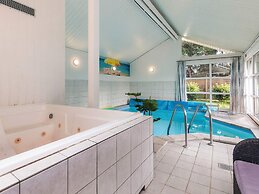 4 Star Holiday Home in Vaeggerlose