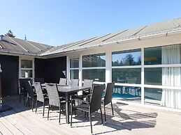 4 Star Holiday Home in Vaeggerlose