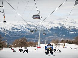 Modern Apartment in Prime Location