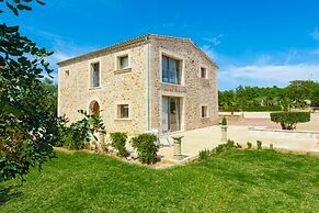 Son Perot - Villa With Private Pool. Free Wifi