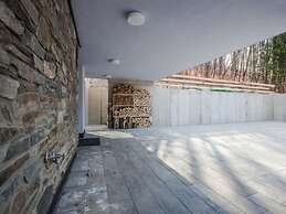 Comfortable Villa With Pool