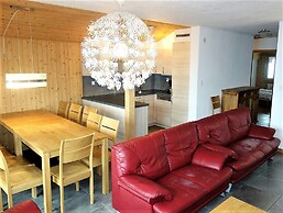 Ski Lift Apartment With Views