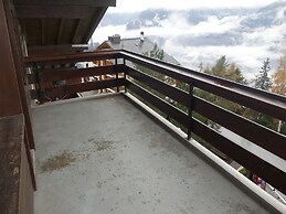 Ski Lift Apartment With Views