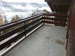 Ski Lift Apartment With Views
