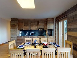 Ski Lift Apartment With Views