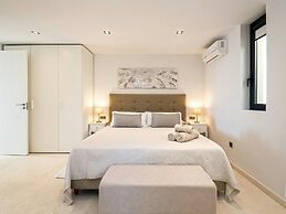 Premium Villa With Infinity Pool