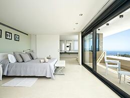 Premium Villa With Infinity Pool