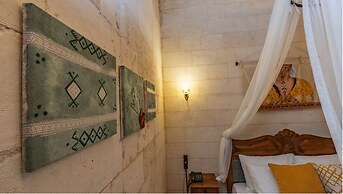 Stone House by Cevahir