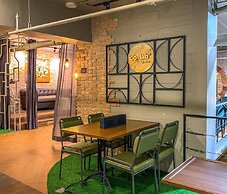 39F Smart Home Studio In Manila