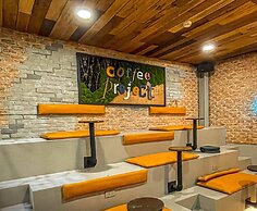 39F Smart Home Studio In Manila