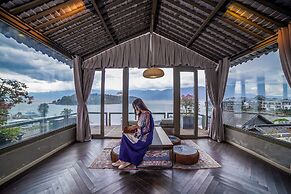 Yakamoz Haijie Hotel