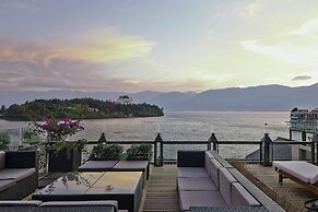 Yakamoz Haijie Hotel