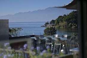 Yakamoz Haijie Hotel