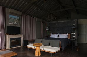 Yakamoz Haijie Hotel