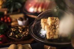 Yakamoz Haijie Hotel