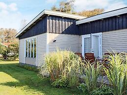 6 Person Holiday Home in Skummeslovsstrand