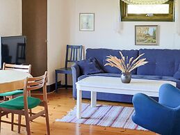 6 Person Holiday Home in Skummeslovsstrand