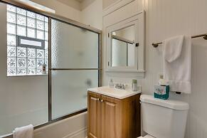 Beautiful Three Bedroom Apartment near Loyola by AllSet Turnover
