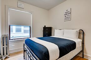 Beautiful Three Bedroom Apartment near Loyola by AllSet Turnover