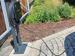 Spacious Villa With Good Ambience