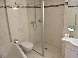 Modern Apartment With Sauna