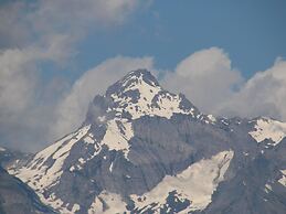 Charming Apartment With Balcony