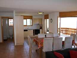 Charming Apartment With Balcony