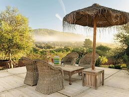 Holiday Home With Spacious Rooms