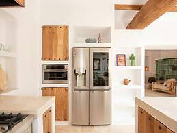 Holiday Home With Spacious Rooms