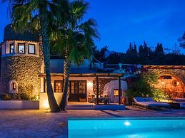 Holiday Home With Spacious Rooms