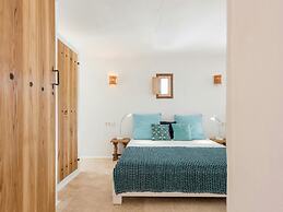 Holiday Home With Spacious Rooms