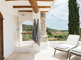 Holiday Home With Spacious Rooms