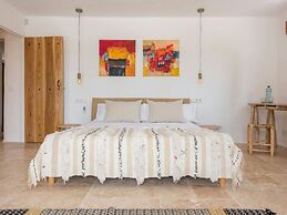 Holiday Home With Spacious Rooms