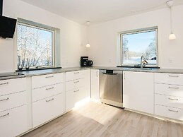 5 Star Holiday Home in Give