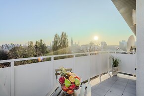 Lumina apart on Sienkiewicza street